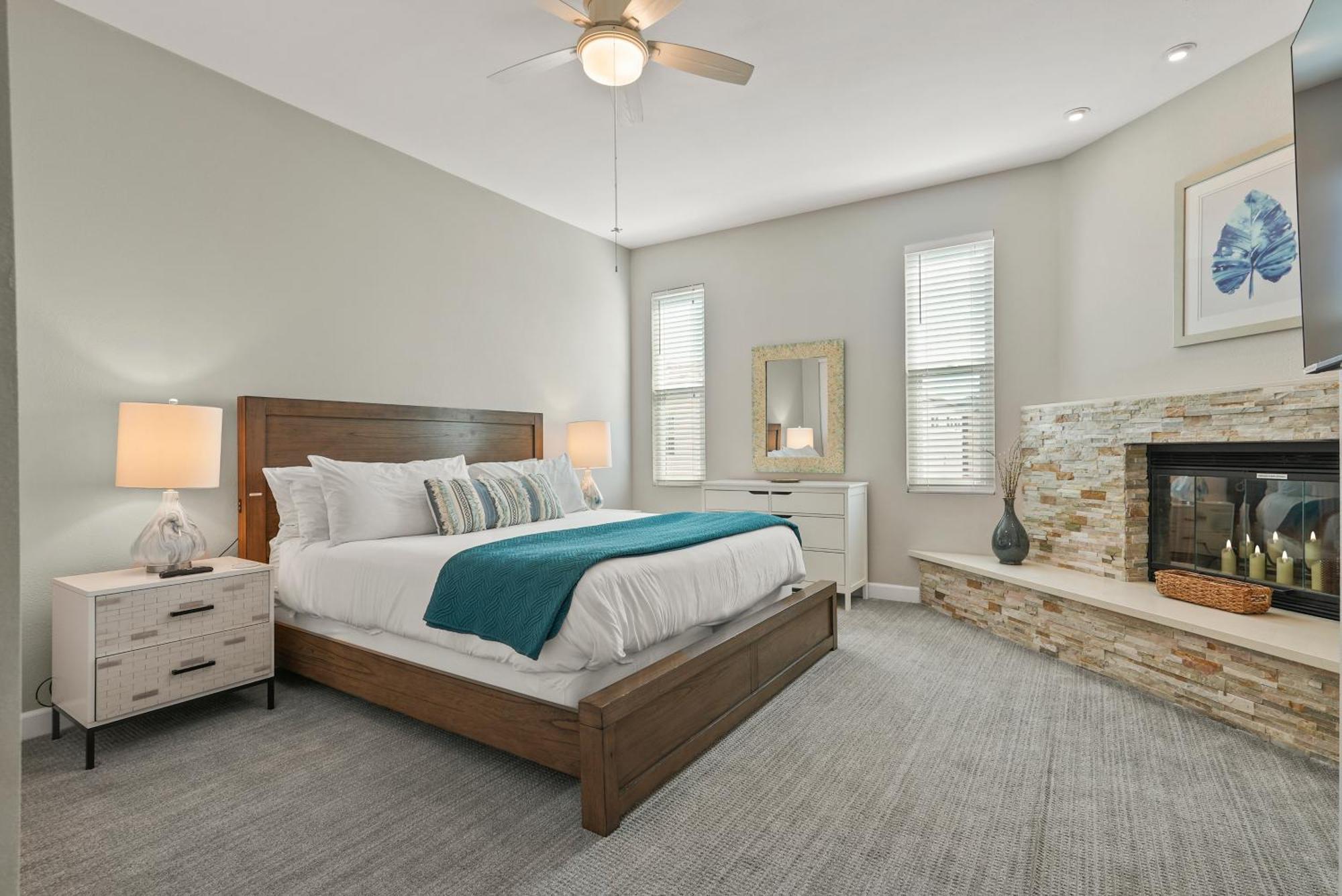 Massive W Stunning Rooftop, Parking, Spa, Ac & Bay Views! *