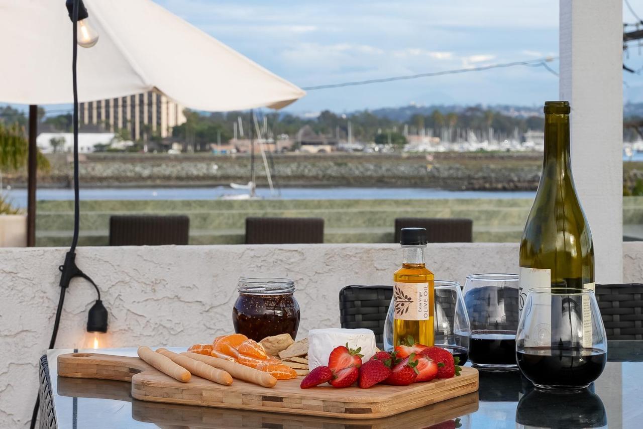 Massive W Stunning Rooftop, Parking, Spa, Ac & Bay Views! Casa de férias