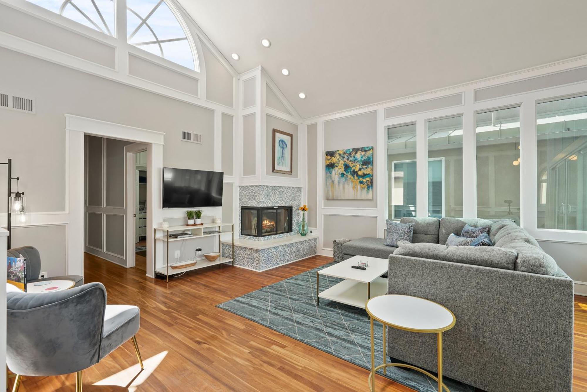 Massive W Stunning Rooftop, Parking, Spa, Ac & Bay Views! Casa de férias